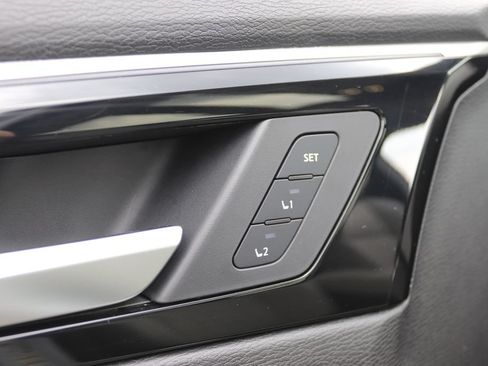 Used 2026 Mitsubishi Outlander SEL AWD/4WD image 31