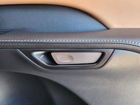 Used 2023 Lexus RX 350 Premium image 70