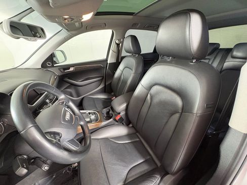 Used 2015 Audi Q5 2.0T Premium Plus w/ Technology Package AWD/4WD image 12