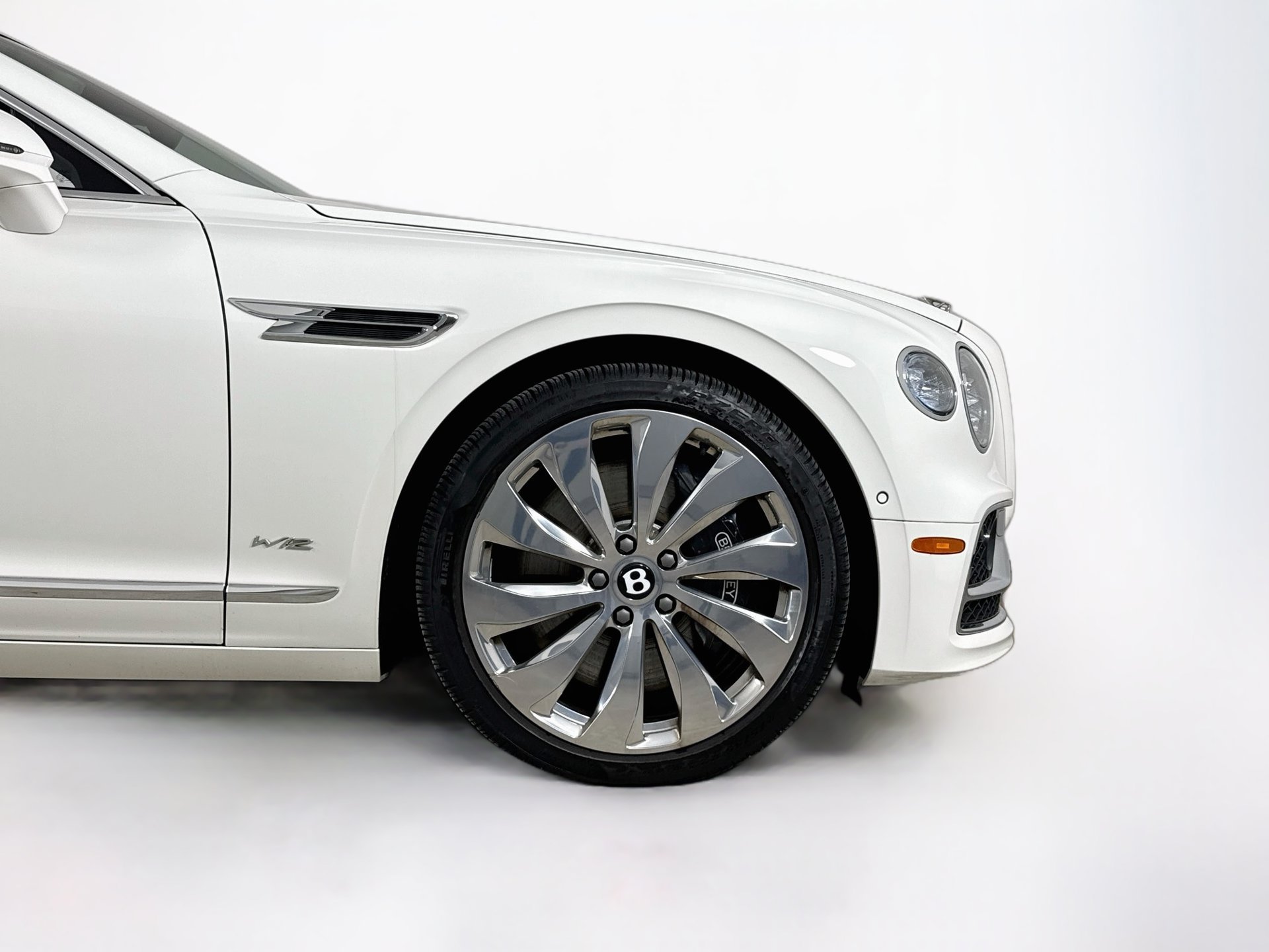 Used 2021 Bentley Flying Spur W12 AWD/4WD image 28