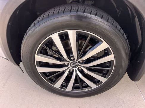 Used 2024 Nissan Pathfinder Platinum w/ Cargo Package AWD/4WD image 9