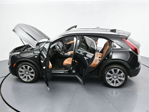 Certified 2022 Cadillac XT4 Premium Luxury w/ Enhanced Visibility Package AWD/4WD image 41