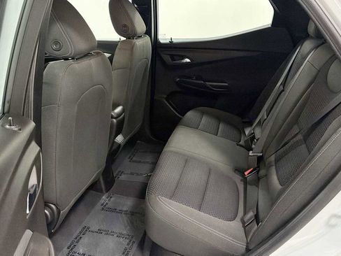 Used 2023 Chevrolet Bolt EUV LT w/ Driver Confidence Package FWD image 24