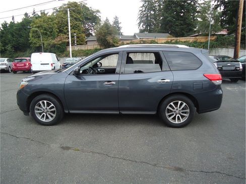 Used 2013 Nissan Pathfinder SV AWD/4WD image 11