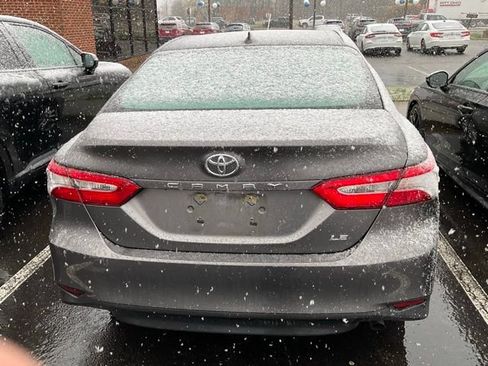 Used 2020 Toyota Camry LE w/ Carpet Mat Package image 5