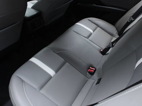 Used 2026 Toyota Camry SE w/ Multimedia Upgrade Package FWD image 21