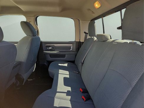 Used 2020 RAM 1500 Classic SLT RWD image 10