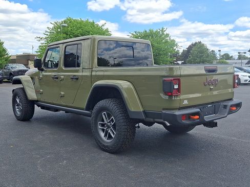 Used 2026 Jeep Gladiator Mojave AWD/4WD image 4