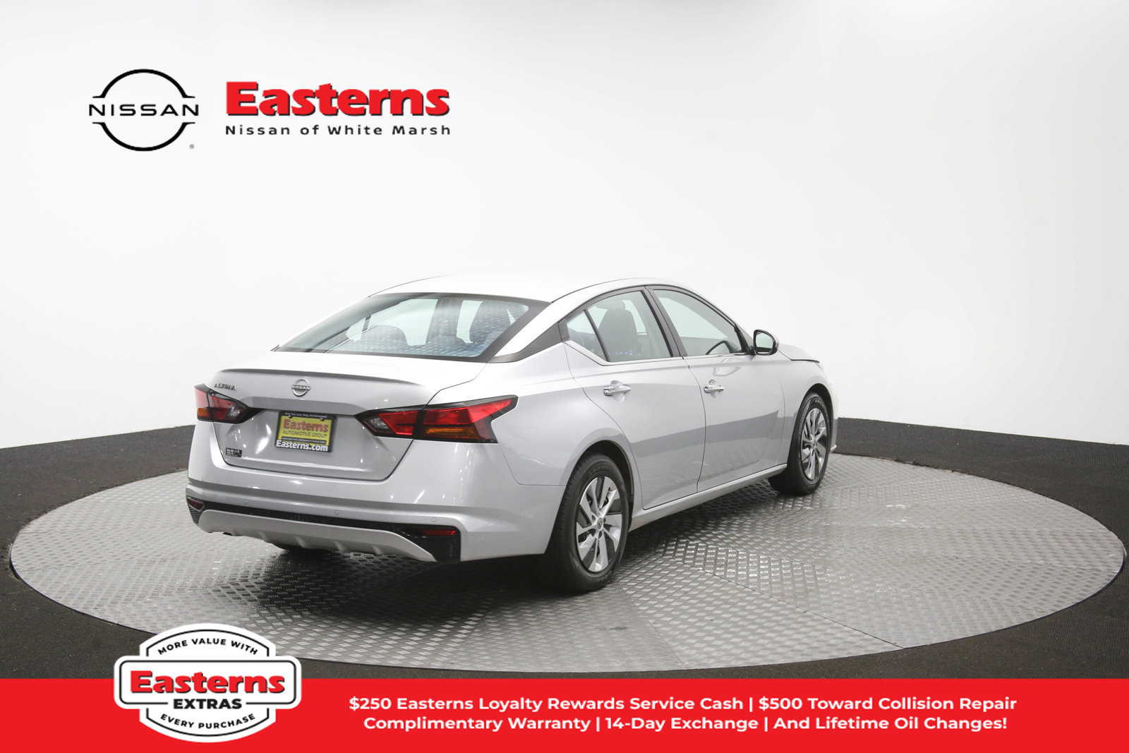Used 2023 Nissan Altima 2.5 S FWD image 39