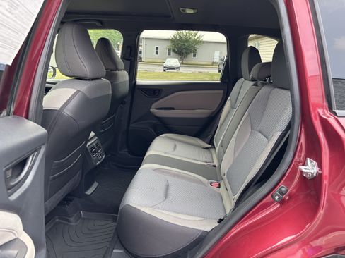 Used 2025 Subaru Forester Premium w/ Convenience Package #1 AWD/4WD image 14