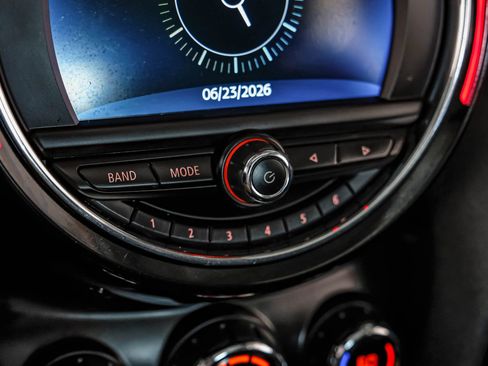 Used 2019 MINI Cooper S w/ Premium Package FWD image 27