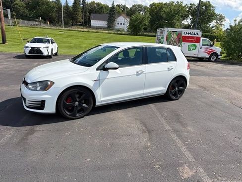 Used 2017 Volkswagen GTI S FWD image 2