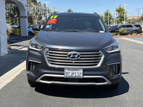 Used 2017 Hyundai Santa Fe Limited FWD image 8