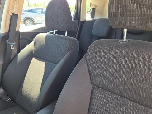 Used 2015 Honda Fit LX image 19