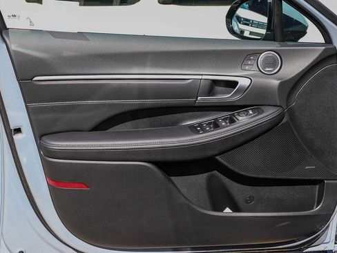 New 2026 Hyundai Sonata Limited FWD image 25