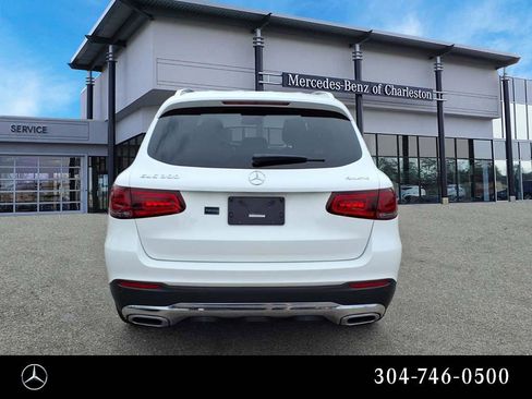 Certified 2022 Mercedes-Benz GLC 300 4MATIC image 4