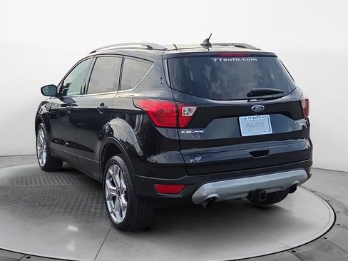 Used 2019 Ford Escape Titanium AWD/4WD image 3