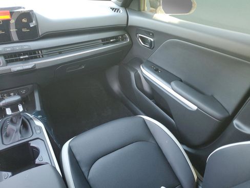 New 2026 Kia K4 GT-Line FWD image 15