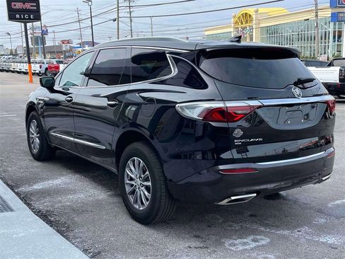 Certified 2023 Buick Enclave Essence image 5