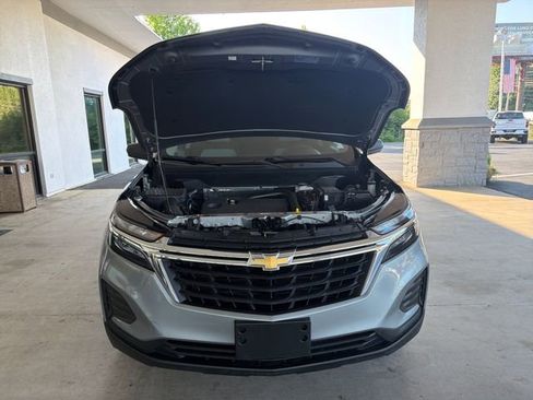 Used 2023 Chevrolet Equinox LS FWD image 13