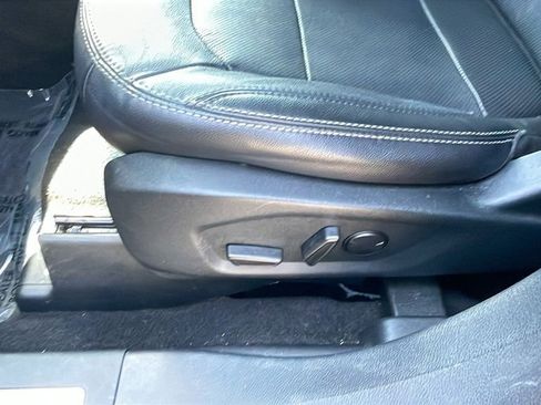 Used 2019 Ford Explorer Limited w/ Class III Trailer Tow Package FWD image 28