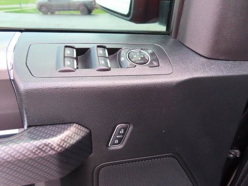 Used 2016 Ford F150 XLT w/ Equipment Group 302A Luxury image 26