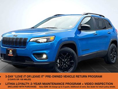 Used 2023 Jeep Cherokee Altitude Lux w/ Mopar Interior Package