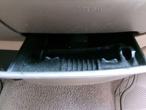 Used 1999 Ford F150 Lariat image 39