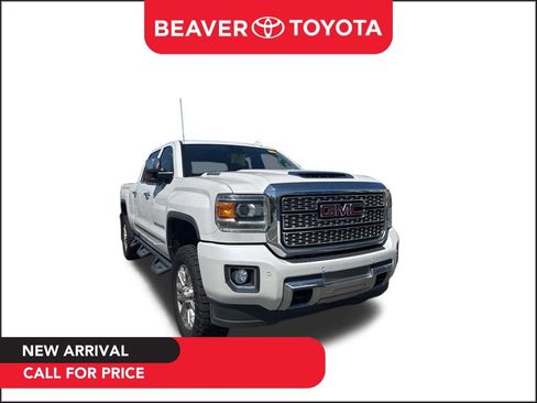Used 2018 GMC Sierra 2500 Denali AWD/4WD image 1