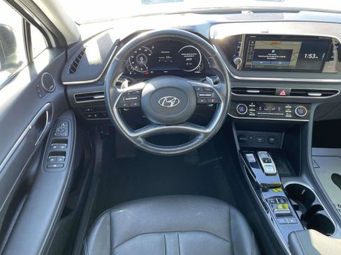 Used 2021 Hyundai Sonata Limited image 10