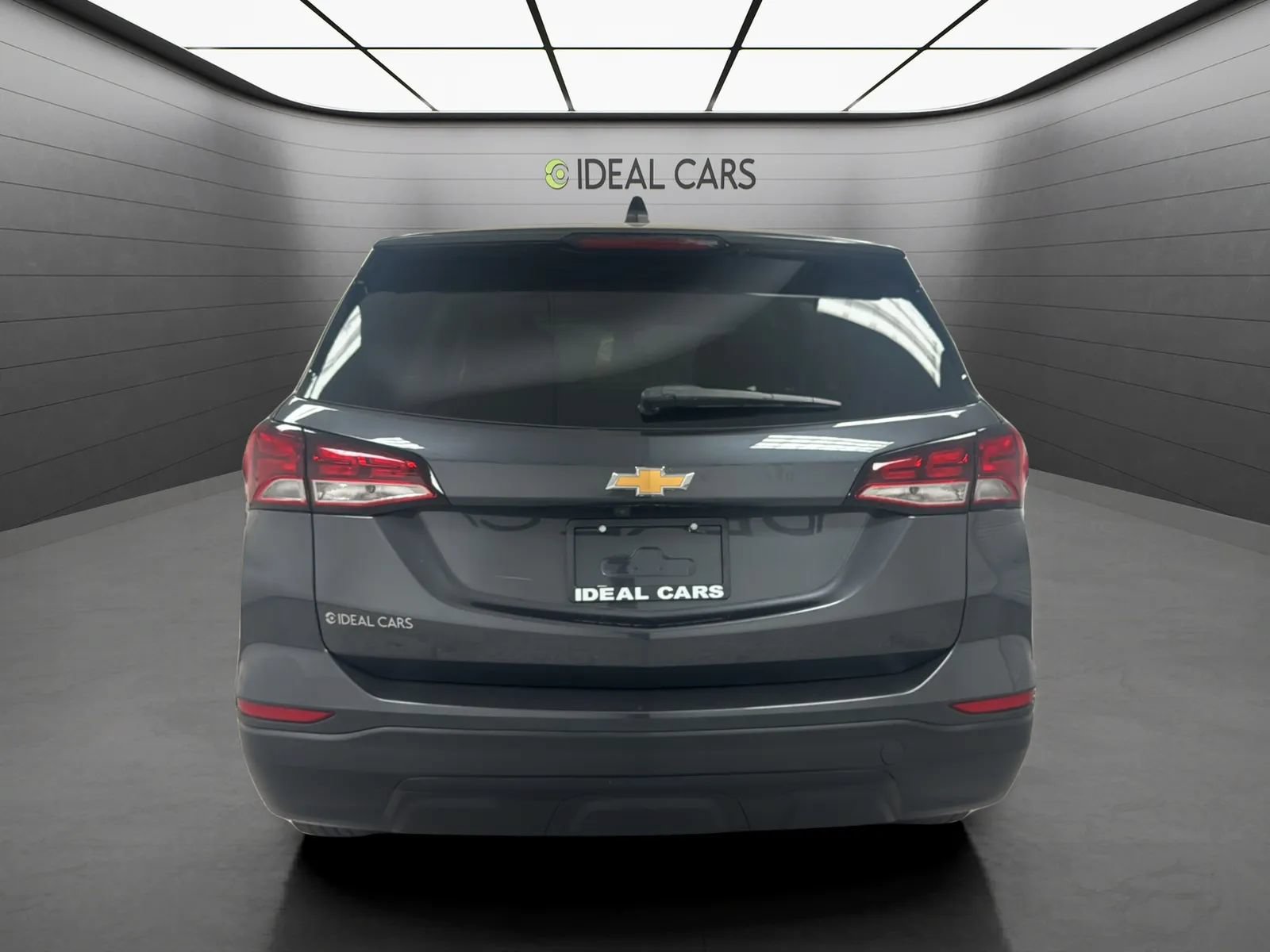 Used 2022 Chevrolet Equinox LS w/ LS Convenience Package FWD image 6