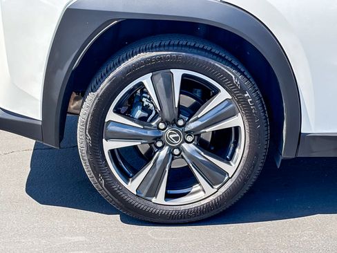 Used 2025 Lexus UX 300h FWD w/ Accessory Package (Z2) image 10