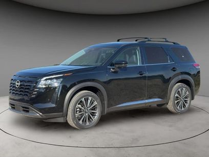 New 2026 Nissan Pathfinder Platinum w/ Accent Package