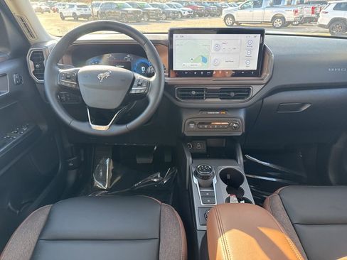 New 2025 Ford Bronco Sport Outer Banks w/ Outer Banks Tech Package+ AWD/4WD image 6
