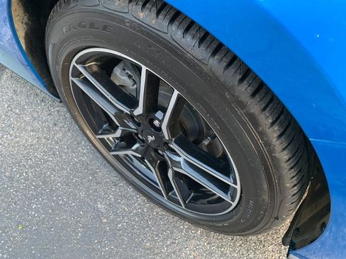 Used 2019 Ford Mustang Premium w/ Equipment Group 201A RWD image 9