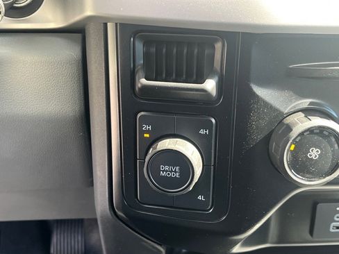 Used 2025 Ford F250 XLT w/ F-250 >10K GVWR Package image 10