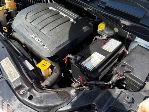 Used 2015 Dodge Grand Caravan SXT w/ Security Group image 39