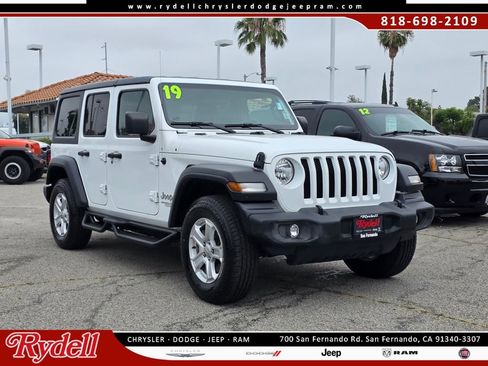 Used 2019 Jeep Wrangler Unlimited Sport S AWD/4WD image 1