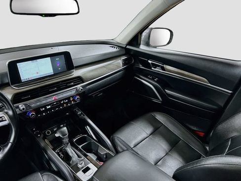 Certified 2022 Kia Telluride EX w/ EX Premium Package FWD image 25