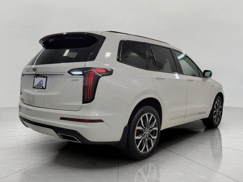 Certified 2022 Cadillac XT6 Sport w/ Technology Package image 19