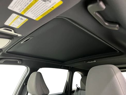 New 2026 Subaru Forester Premium image 24