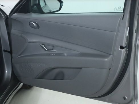 Used 2023 Hyundai Elantra SEL w/ Cargo Package FWD image 33