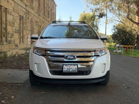 Used 2014 Ford Edge SEL w/ Equipment Group 205A AWD/4WD image 9