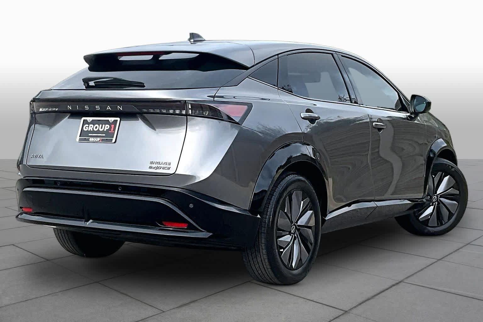 Certified 2023 Nissan Ariya AWD image 12