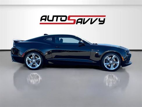Used 2023 Chevrolet Camaro SS image 8