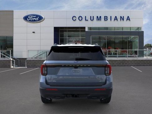 New 2026 Ford Explorer Active image 5