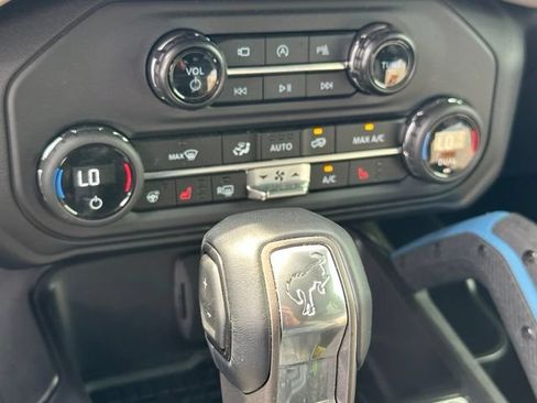 Used 2024 Ford Bronco Wildtrak AWD/4WD image 23