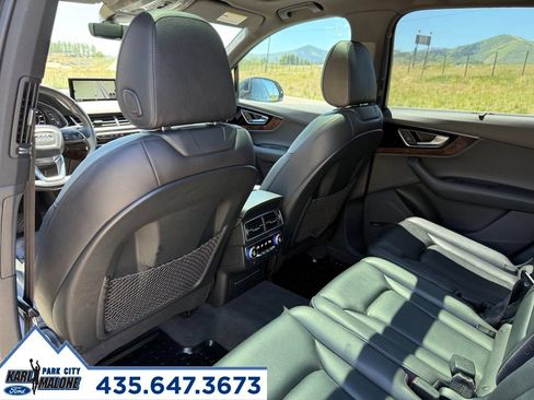 Used 2017 Audi Q7 3.0T Prestige AWD/4WD image 28