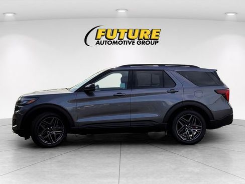 New 2026 Ford Explorer ST w/ Sun And Sound Package image 7