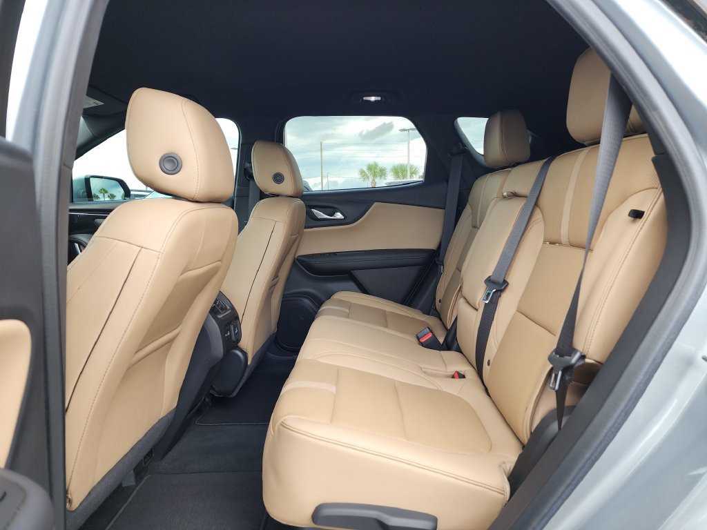 Certified 2023 Chevrolet Blazer Premier w/ Driver Confidence II Package FWD image 16
